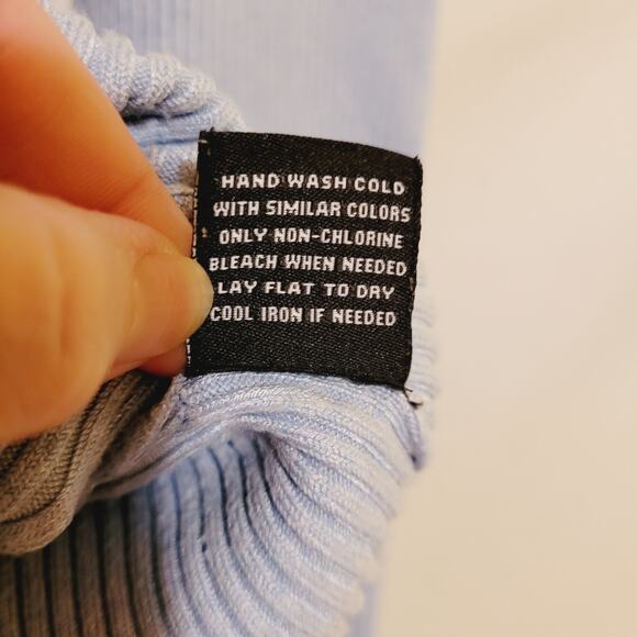 525 America womens blue ribbed puff shoulder long sleeved turtleneck sweater Med - Picture 11 of 11